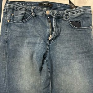 Men’s Liverpool blue jeans. 34x30